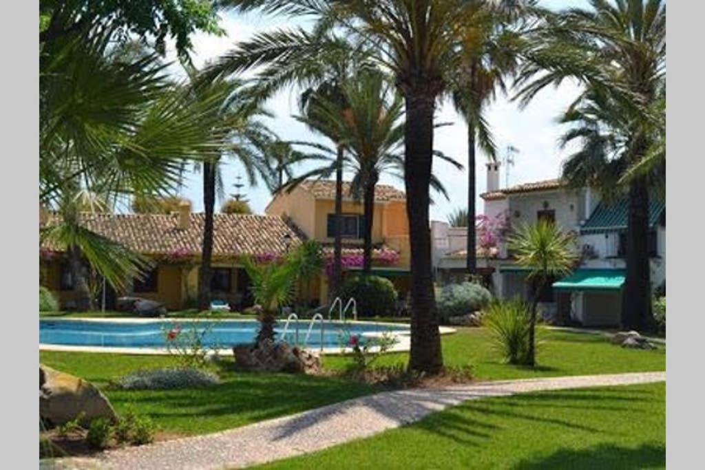 El Poblet 36 Villa Дения Екстериор снимка